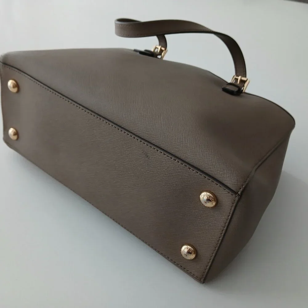 Michael Kors Saffiano Leather Medium Tote - Khaki w/ Gold Hardware